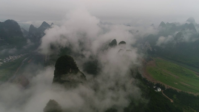 漓江日出，阳朔，桂林，中国广西视频素材