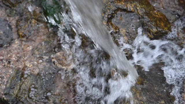 竹筒流水视频素材