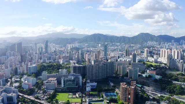 无人机拍摄的晴天空中九龙全景，香港视频素材