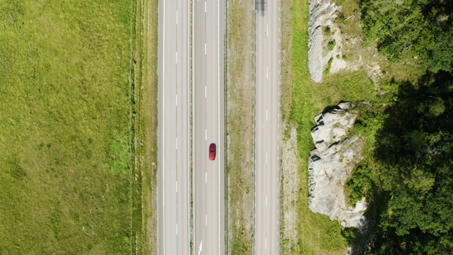 瑞典高速公路鸟瞰图-正上方视频素材