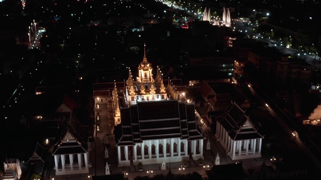 鸟瞰图Wat Saket Golden Mount temple在曼谷老城在泰国视频素材