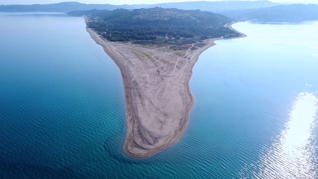 Possidi角鸟瞰图异国情调的海滩著名的旅游目的地视频素材