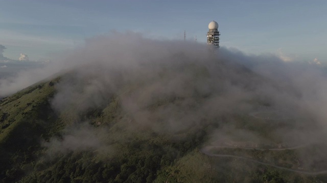 4K慢镜头，大帽山天文台，香港最高峰视频素材