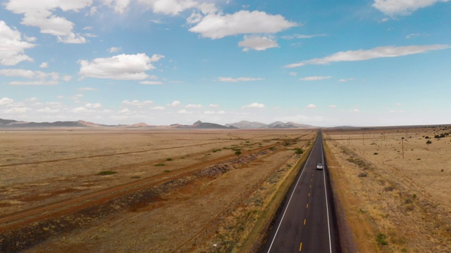 空中POV高速公路消失点视频素材