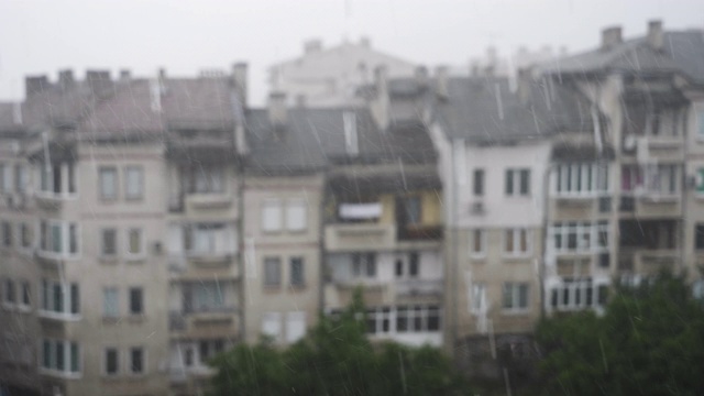 城市的雨视频素材