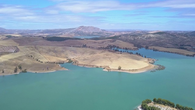 自然公园“Desfiladero de los Gaitanes”的电影全景。视频素材