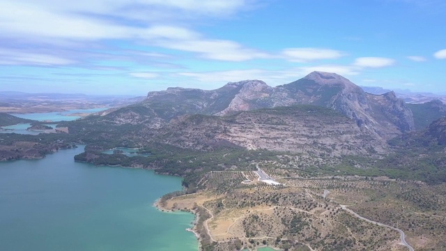 自然公园“Desfiladero de los Gaitanes”的电影全景。视频素材