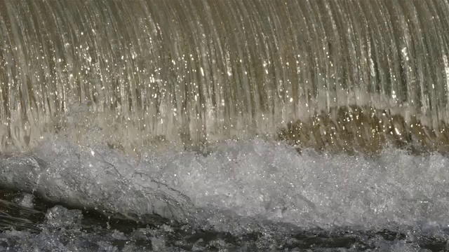 Wild river, Occitanie，法国视频素材