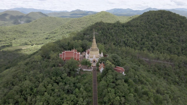 泰国兰汶省帕桑区佛寺寺的阿里埃尔景观视频素材