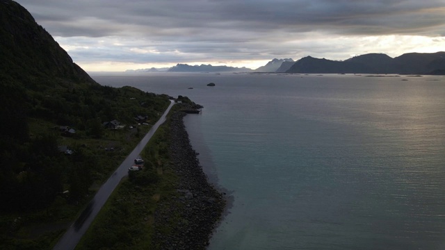 罗浮敦岛和挪威峡湾的无人机视图视频素材