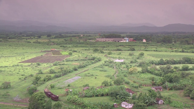 阴天里的古巴风景视频素材