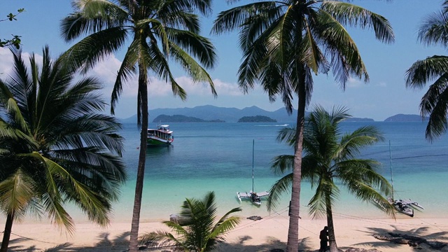 海边和海滩在傍晚，海景和傍晚的海滩视频素材