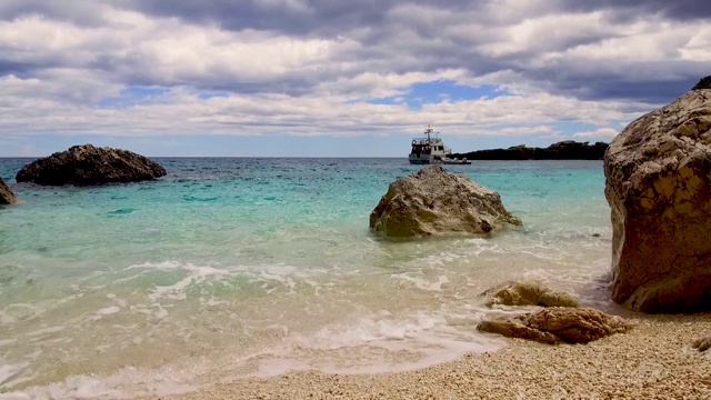 Cala Biriala, Baunei海滩-意大利-撒丁岛视频素材