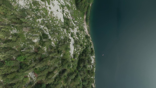 从高空鸟瞰戈索泽湖视频素材