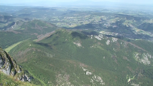 夏季塔特拉山脉全景图视频素材