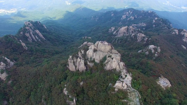 韩国庆尚北道松年山/ Sangju-si的文杖台峰视频素材