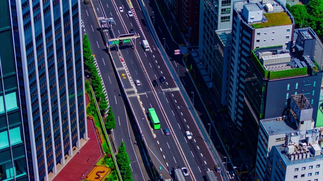 东京市区高速公路上持续一段时间的交通堵塞不太可能发生视频素材