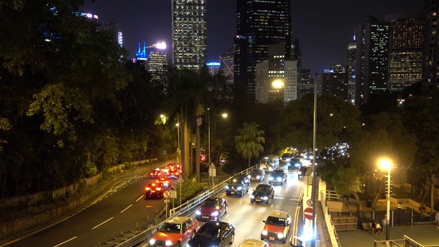 香港晚上的汽车交通。视频素材