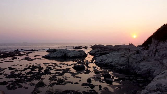 美丽的海上日落鸟瞰图视频素材