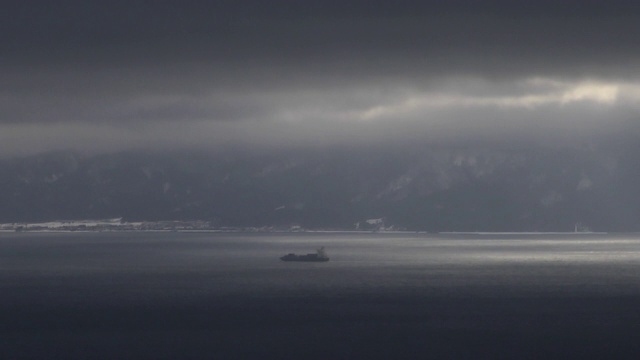 日本青森市Hotokegaura海和船视频素材