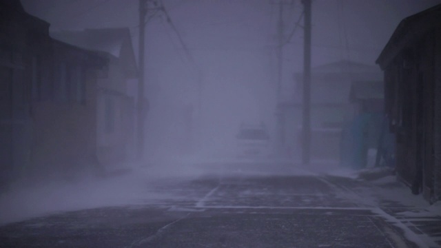 日本青森，街上飘着的雪视频素材