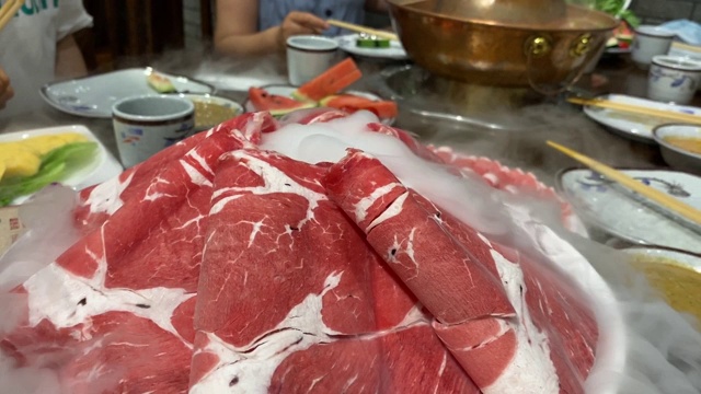 火锅羊肉片视频素材