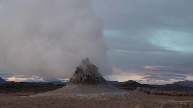 冰岛。火山活动，地球地热区。视频素材