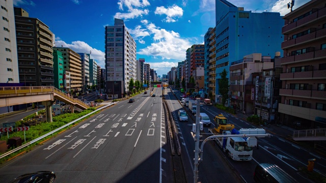 一段时间的交通街道在东京市中心的宽镜头视频素材