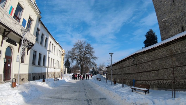 冬季街景滑雪胜地班斯科，保加利亚视频素材