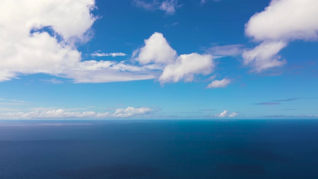 热带碧海蓝天白云视频素材