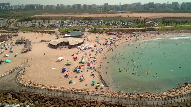 以色列地中海海岸的鸟瞰图视频素材