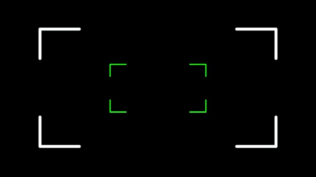 在黑色背景上使用白色方形框架和闪光灯的相机取景器的动画视频素材