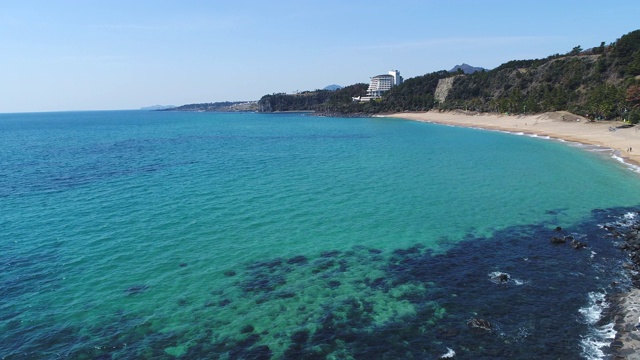 Jungmun Saekdal海滩/ Seogwipo-si，济州岛，韩国视频素材