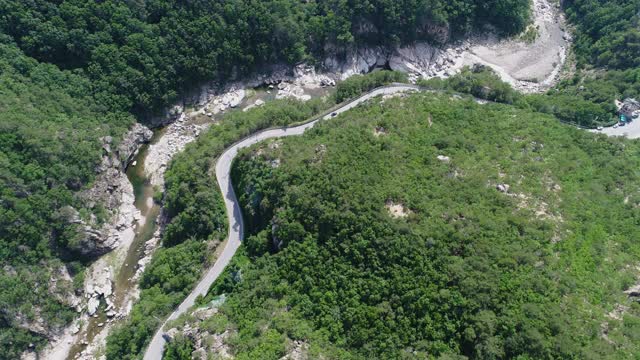 Buryeonggyegok Valley(庆北东岸地质公园)/ Uljin-gun，庆尚北道，韩国视频素材