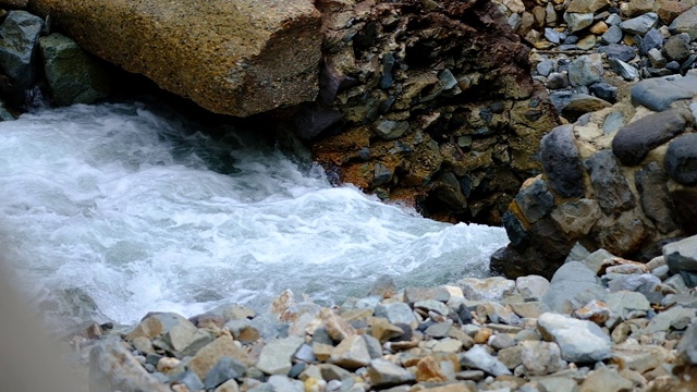 流缓慢视频素材