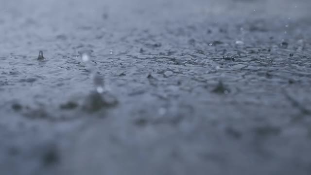 大雨慢动作特写镜头视频素材