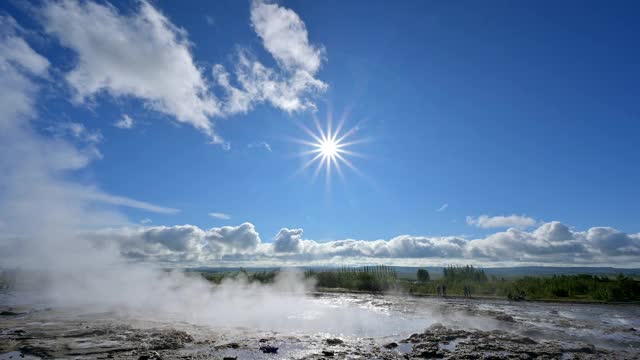 Strokkur Geysir, Haukadalur, Sudurland, 冰岛视频素材