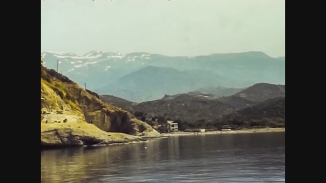 希腊1982年，希腊岩石海岸视频素材