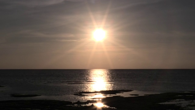 冲绳乌拉佐西海岸夜景视频素材