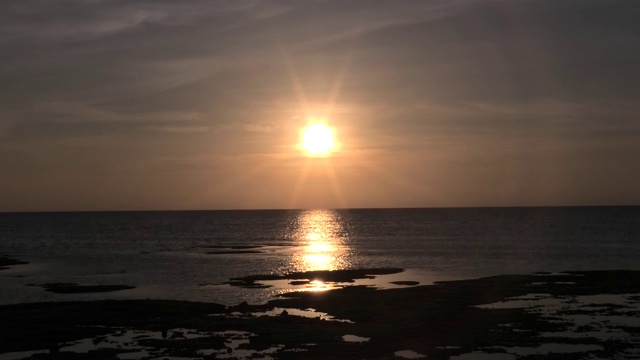 冲绳乌拉佐西海岸夜景视频素材