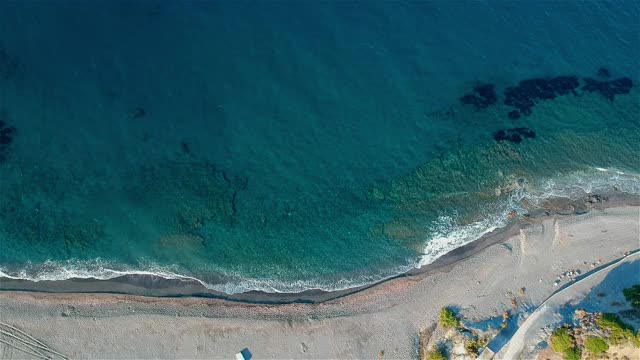 Top view sea海边cost waves蓝色海滩视频素材