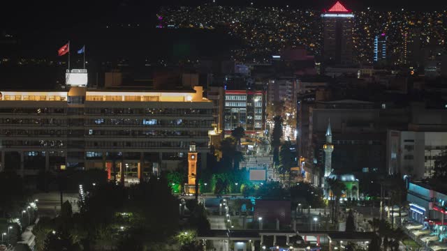 时间流逝伊兹密尔土耳其的夜晚视频素材