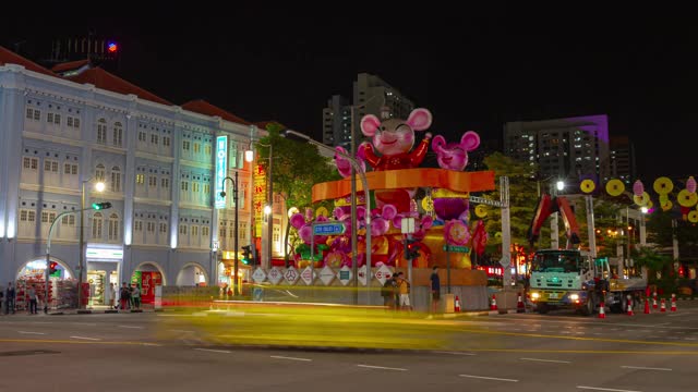 夜晚照明新加坡城市中国城镇交通街道假日装饰十字路口全景时间间隔4k视频素材