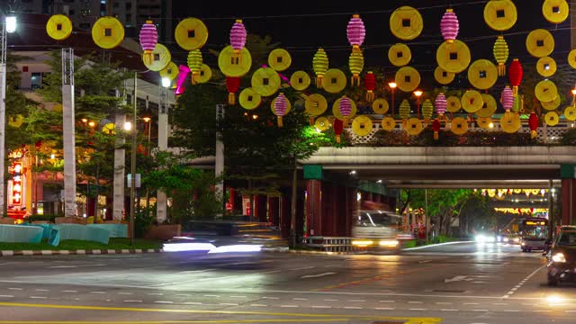 新加坡市中心交通装饰街道全景，时间跨度为4k视频素材