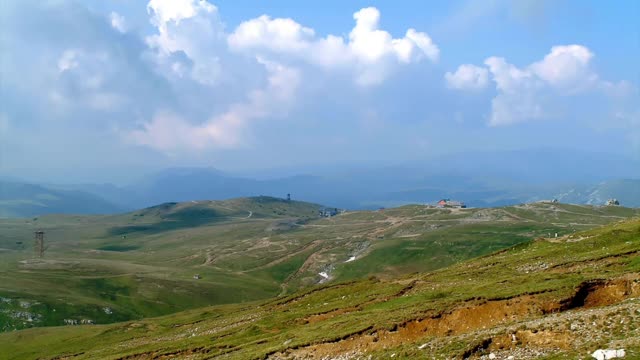 美丽的山顶景色，无缝循环视频素材