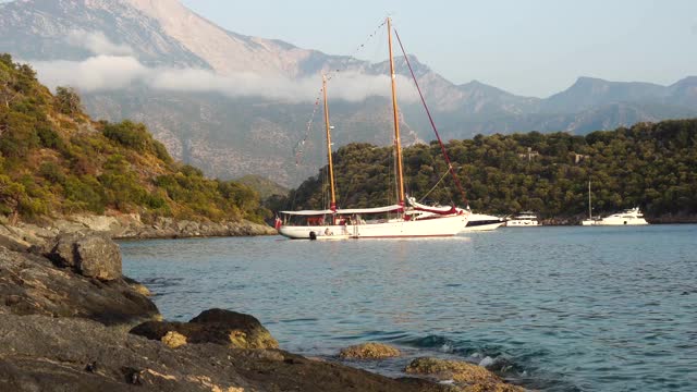 圣尼古拉斯岛，来自Olüdeniz, Fethiye，土耳其。视频素材