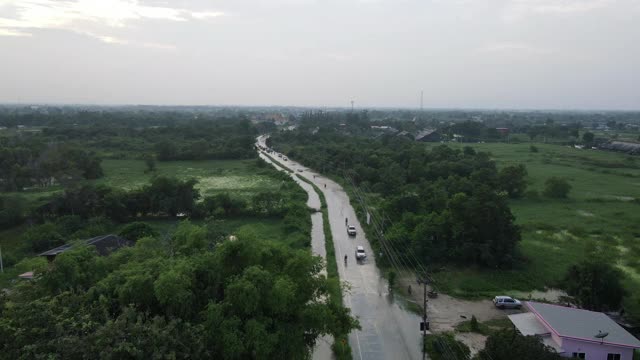 雨，洪水，街道行驶视频素材