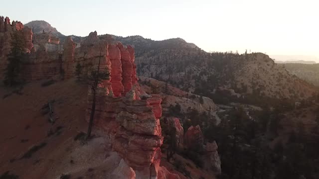 犹他州布莱斯峡谷附近的hoodoo视频素材