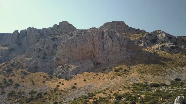 全景鸟瞰图的Sierra del Torcal“El Torcal”山在Antequera视频素材