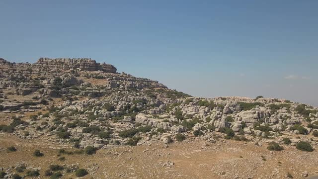 全景鸟瞰图的Sierra del Torcal“El Torcal”安特奎拉山视频素材